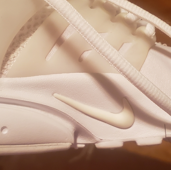 Nike Prestos - Picture 10 of 14